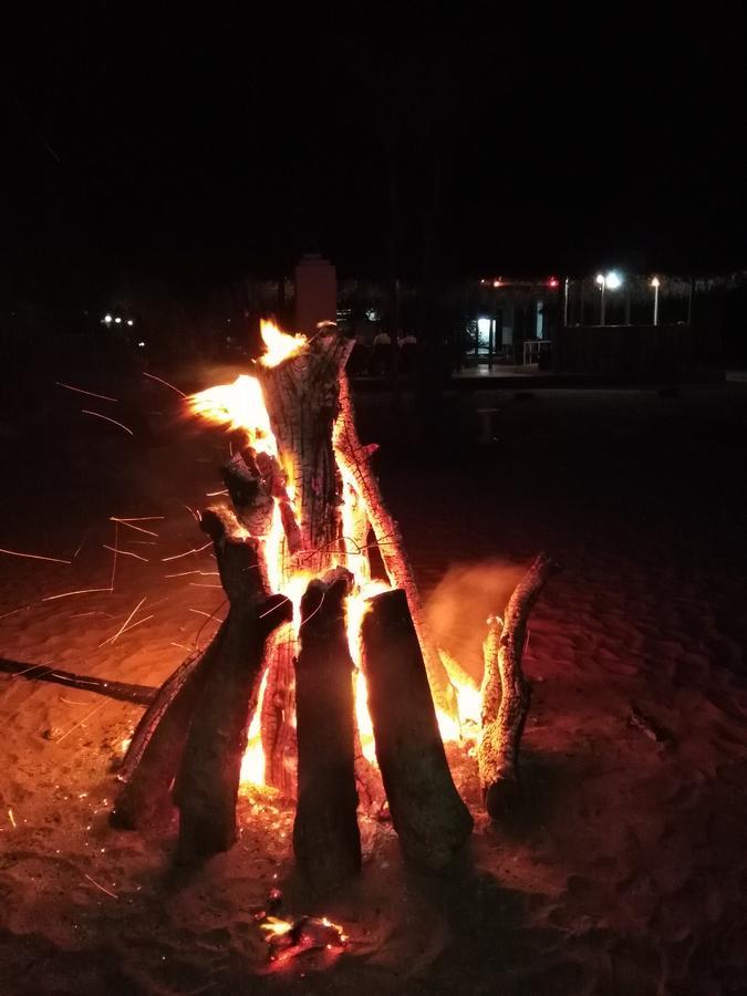 Yoho Hotel Arugambay Beach Inn アルガムベイ エクステリア 写真